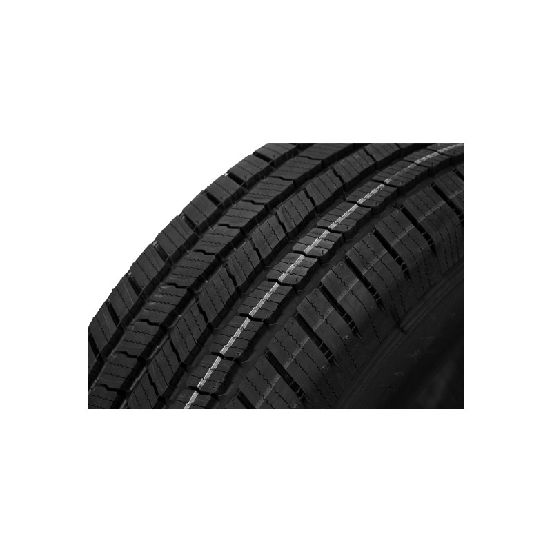 MICHELIN
            DEFENDER LTX
            245/70R16