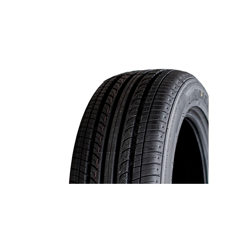 Americus
            SPORT HP
            195/50R15
