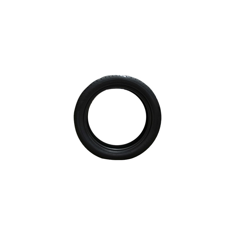 Skyfire
            SK822
            225/40R19
