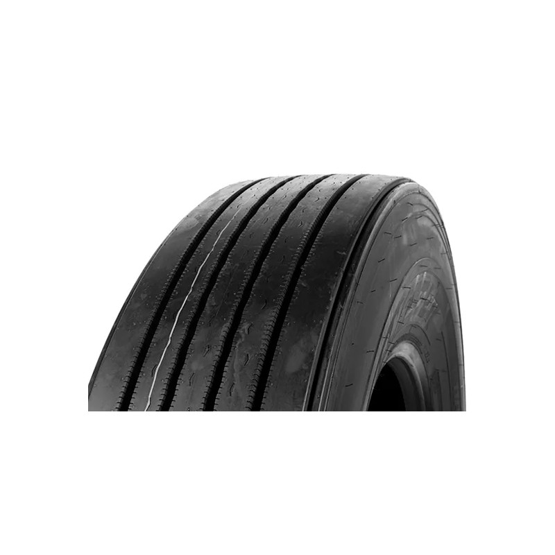 ROADMASTER
            RM832
            285/75R24.5